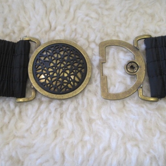 Ruched Elastic Cinch Belt - Picture 4 of 6